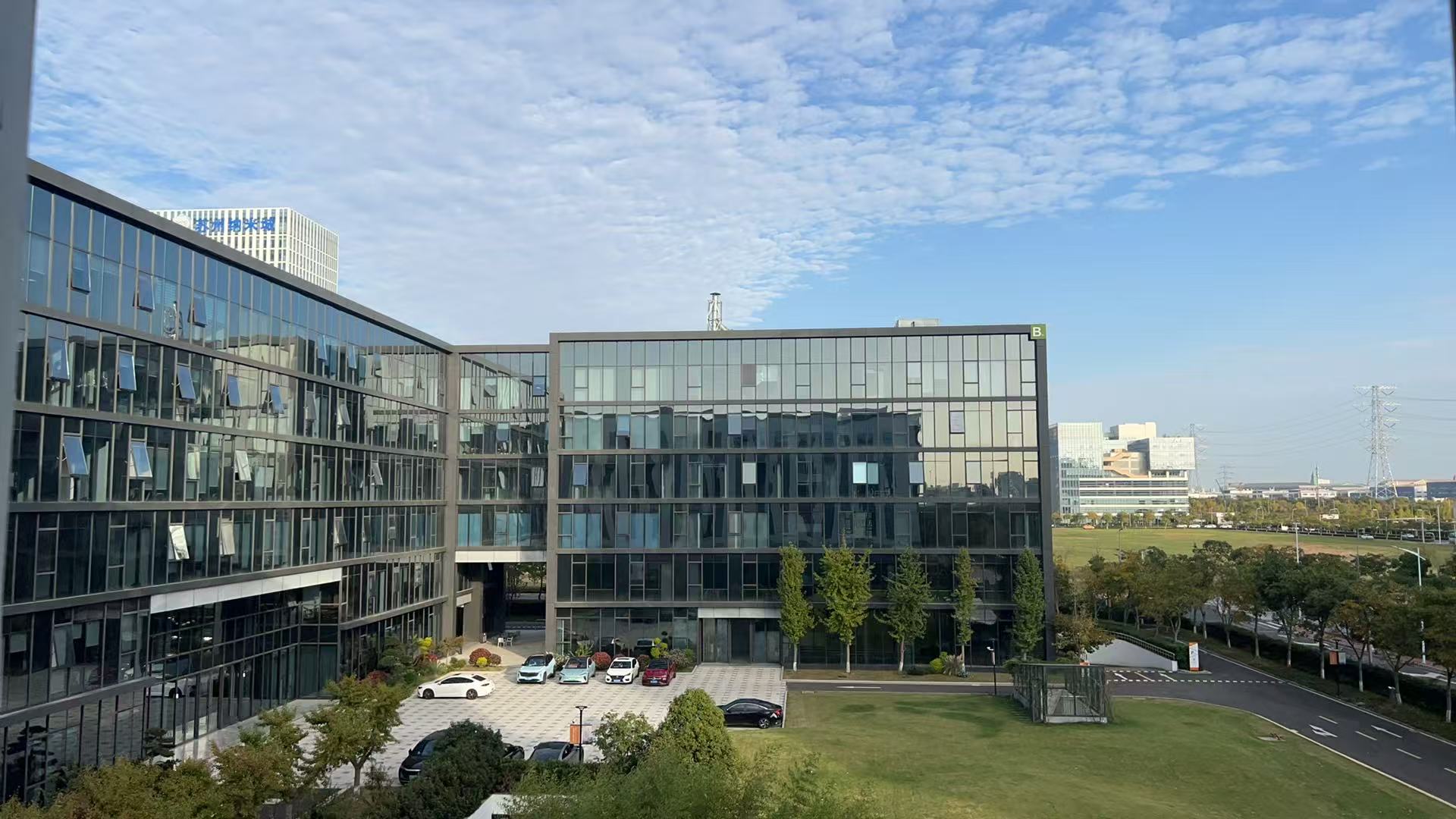 苏州工业园区独墅湖斜塘街道2661㎡研发生产厂房出租，整层，紧邻苏州纳米城等产业集聚区